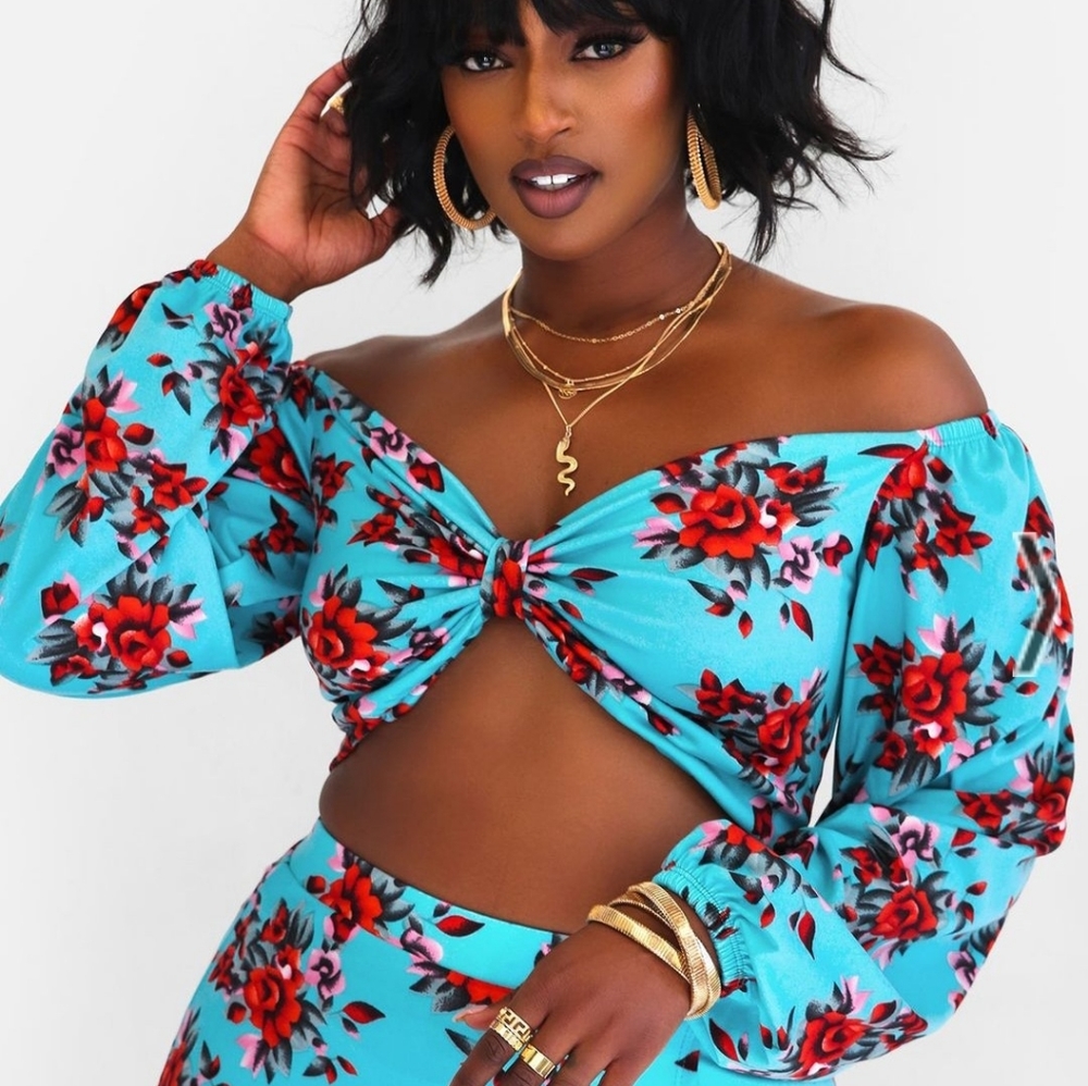 Rebdolls Cameo Appearance Twist Crop Top Shirt Blouse Plus Size 4X